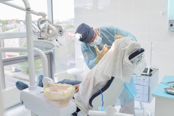 Best Weekend Emergency Dentist in Henryville, IN